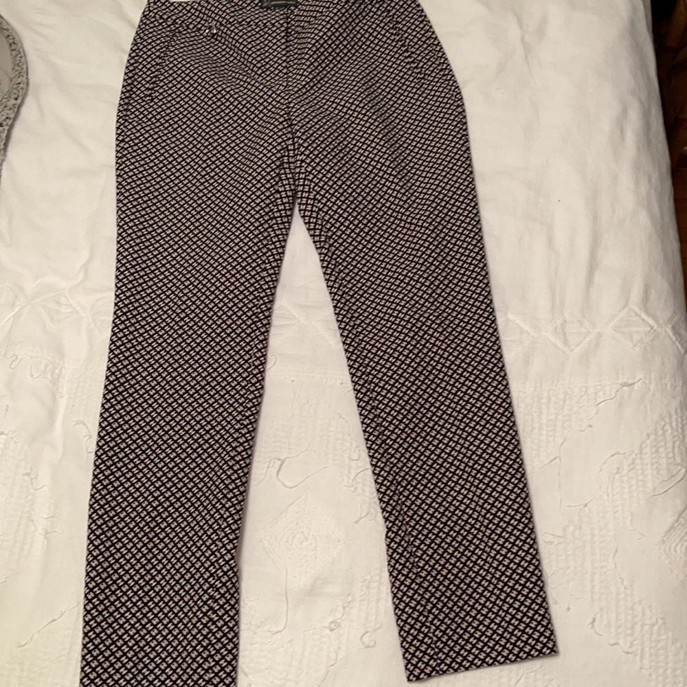 Practically new Adrianna Papell print dress pants​​​​​​​​​​​​​​​